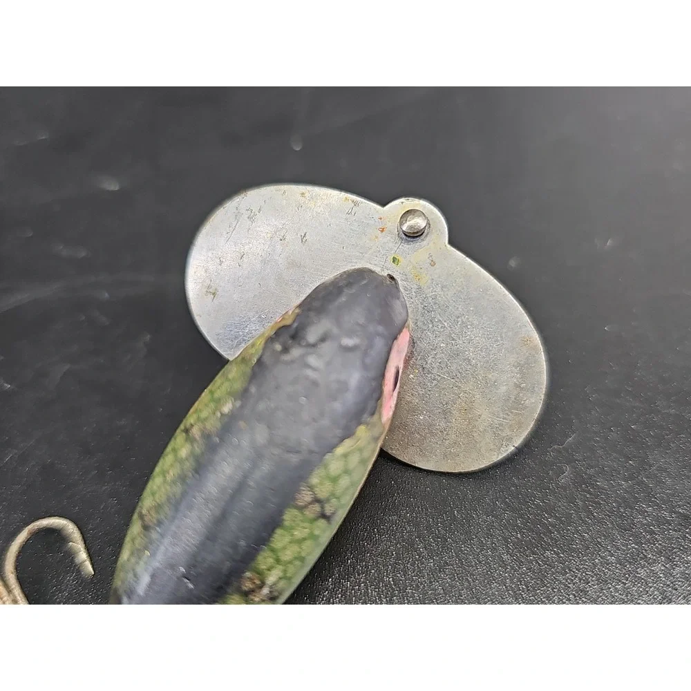 Early Jitterbug fishing lure